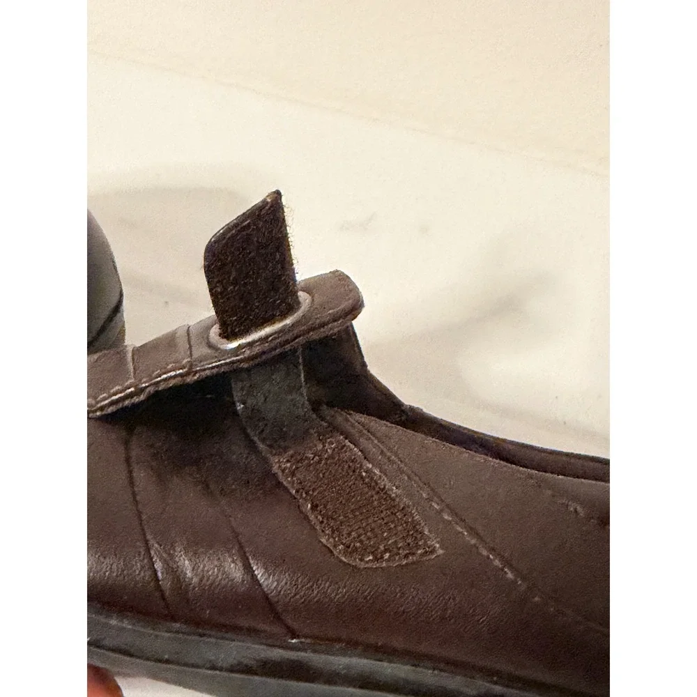 Clarks Collection Everlay Luna Shoes Sz 6 Brown Leather Hook Loop Strap Slip On